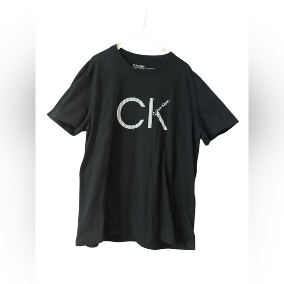 Calvin Klein Other - Calvin Klein Men’s T Shirt Size XL